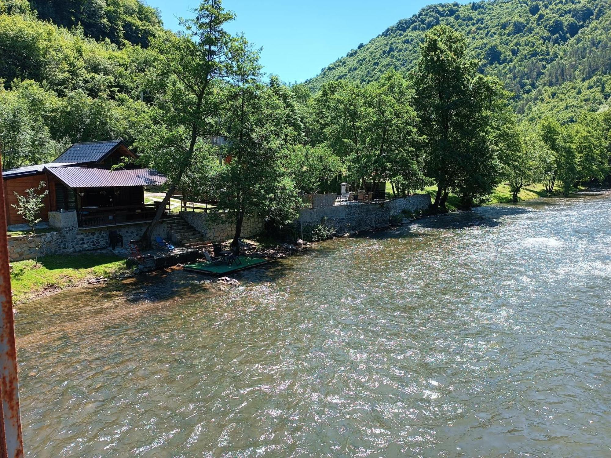 Cottage Auto Camp Vinac Jajce Eksteriør bilde